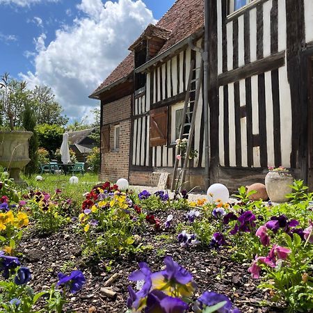 Отель Le Douet Fleury - Gite De Jardin Livarot-Pays-d'Auge Экстерьер фото